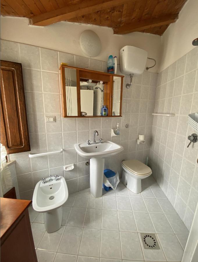 B&B Babay Guspini Esterno foto